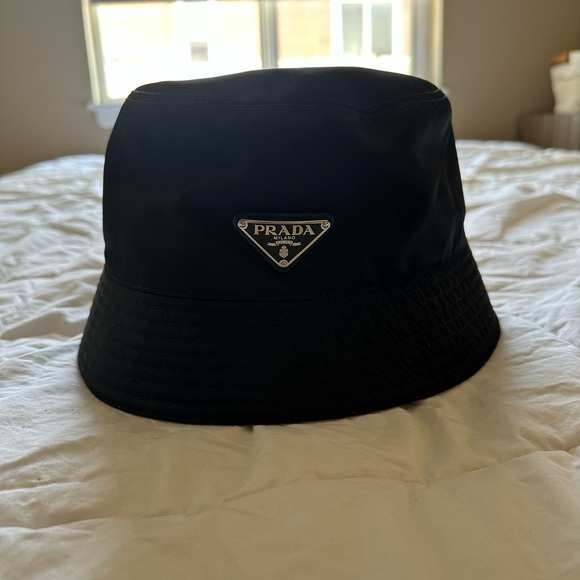 Women’s Prada Bucket Hat (Medium, Black, Nylon) - Picture 1 of 2